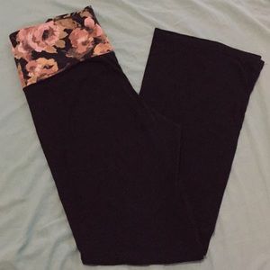 Women’s Deb’s sweat pants size Large